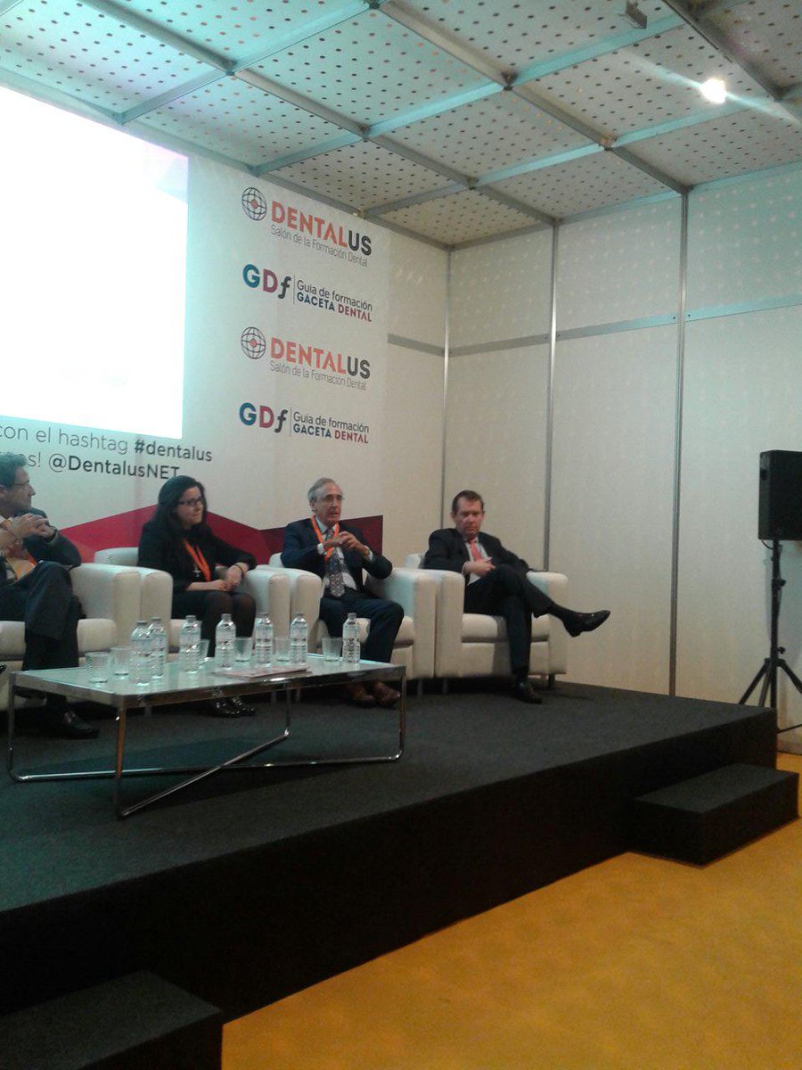 gacetadental's tweet photo. Es el turno del Dr. Manuel Gómez, de la SOCE. #dentalus @dentalusNET http://t.co/d1z5NuID7k