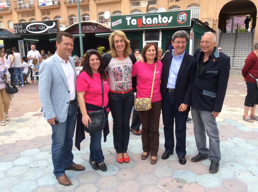 EvaMCarpio's tweet photo. Día de San Jorge en Benalmádena a beneficio de Afab @GlvezPaloma @BenalmadenaAyto @adolfoacminmo1 @ObreroRafa http://t.co/82GUnVvutP