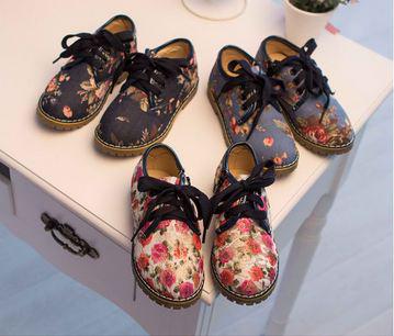 oneclick_shop's tweet photo. CASUAL FLORAL KID SHOES http://t.co/1hCzjQTr3i #kidsshoes http://t.co/i7VmwdKrDc