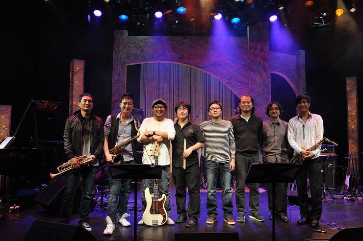 JassBar's tweet photo. "Last Concerts &amp; Farewell Party" the Last! 오늘밤 9시 <서영도 일렉트릭 앙상블> b. 서영도, k. 민경인, g. 정수욱, sax.김지석/신현필, tr.배선용, dr. 한웅원 http://t.co/NY08mrv43R