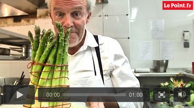 LePoint's tweet photo. VIDÉO. Les asperges à la verticale d'Alain Passard http://t.co/5AgTX78yhL #gastronomie http://t.co/zM2kMCqLRv