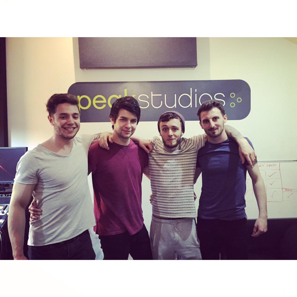 YearsYoungMusic's tweet photo. We've made it to #peakstudios and we're just setting up to track some drums #YY #Yearsyoungmusic http://t.co/oPCnrN0qt6