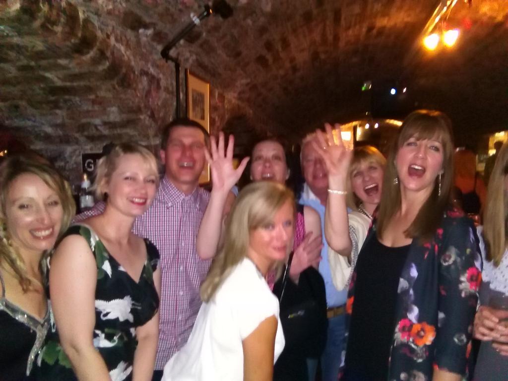 yvonned014's tweet photo. Liverpool a bit later !! http://t.co/a7ZT5ZfJmP