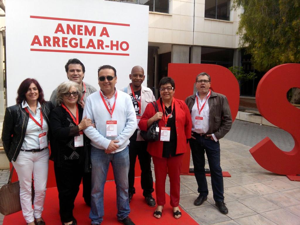 psoe_almoradi's tweet photo. En la conferencia autonómica en Alicante, por el cambio en nuestro municipio y en la comunidad. #LoVamosaArreglar http://t.co/IfJwkHFYq4
