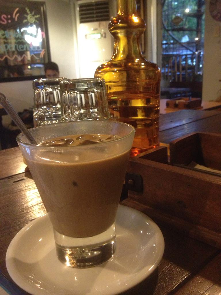 PibsCo's tweet image. Chilling in the best coffee place for me. 😍👌 #CraftCoffeeRevolution