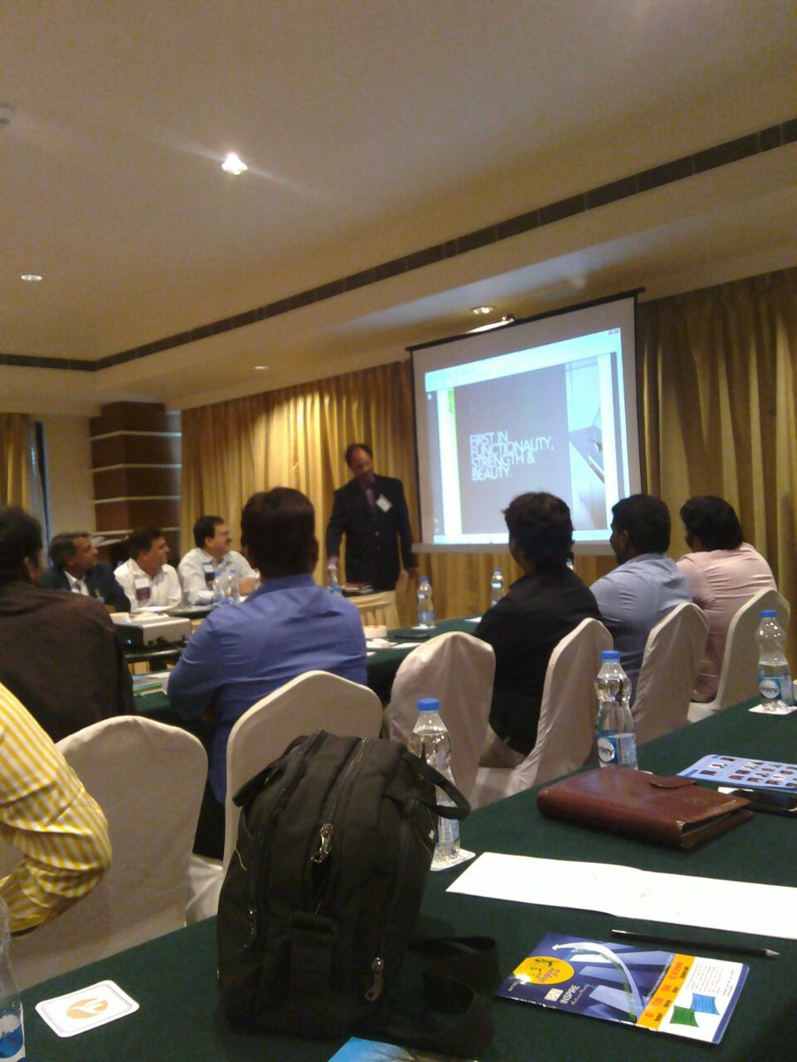 stellarglobal's tweet photo. #Stellar (BNI) #BusinessNetworkInternational meet Bangalore, India presented by our Divisional Manager Mr Amit Tiwari http://t.co/Uwz5OX6qQA