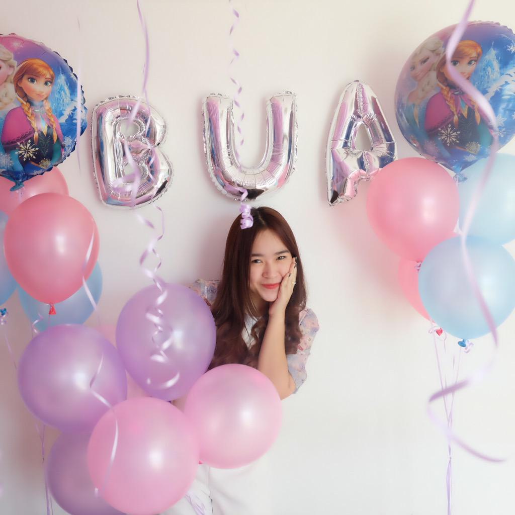 bua_bkmn's tweet photo. เคยเอาทวิตนึงที่แม่ดู.. แล้วแม่ก็😆🎈
แฟนไม่มีก็มีแม่มาทำเซอไพ้ให้น่ารักที่สุด💗😳
#แม่กูเป็นคนน่ารัก http://t.co/sa78W7d5ke