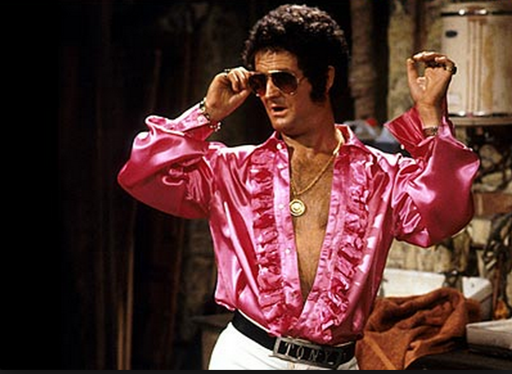 OFAHReactions's tweet photo. When you've nailed your outfit down to a tee. http://t.co/mbseMgz8U8