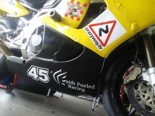 CVMen's tweet photo. Cheer on @2WheelsRacing with us on their first race of the season #thunderbikes #crazyway http://t.co/gXfkwadCzO