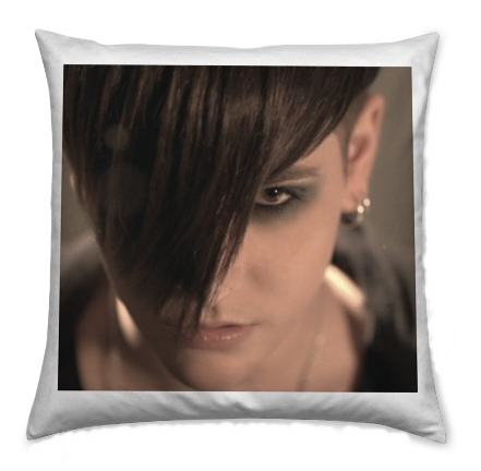 BGbyGarson's tweet photo. ¿No os encantaría dormir abrazando a @GarsonOfficial? Ya puedes hacerlo! "Cojin A". En blackglamsbygarson@hotmail.com http://t.co/Y4mZVLMo0E