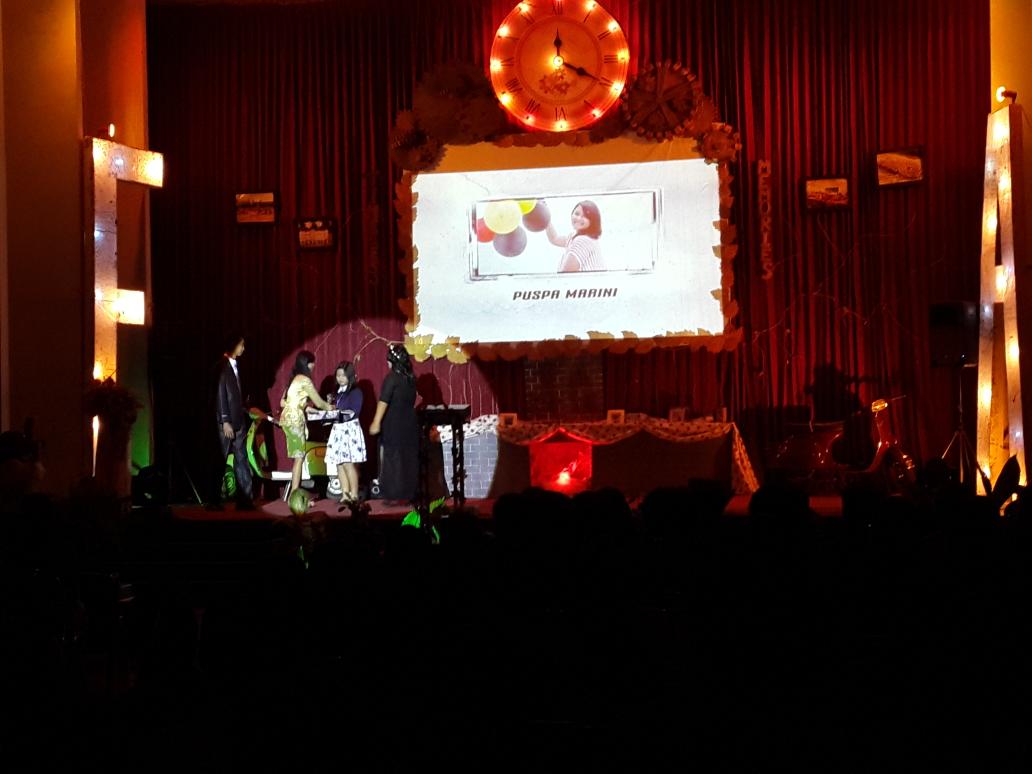 OSISFransiba's tweet photo. Selamat kepada @puspamarini_ sebagai The most talented female!! http://t.co/bKG4Goc4bW