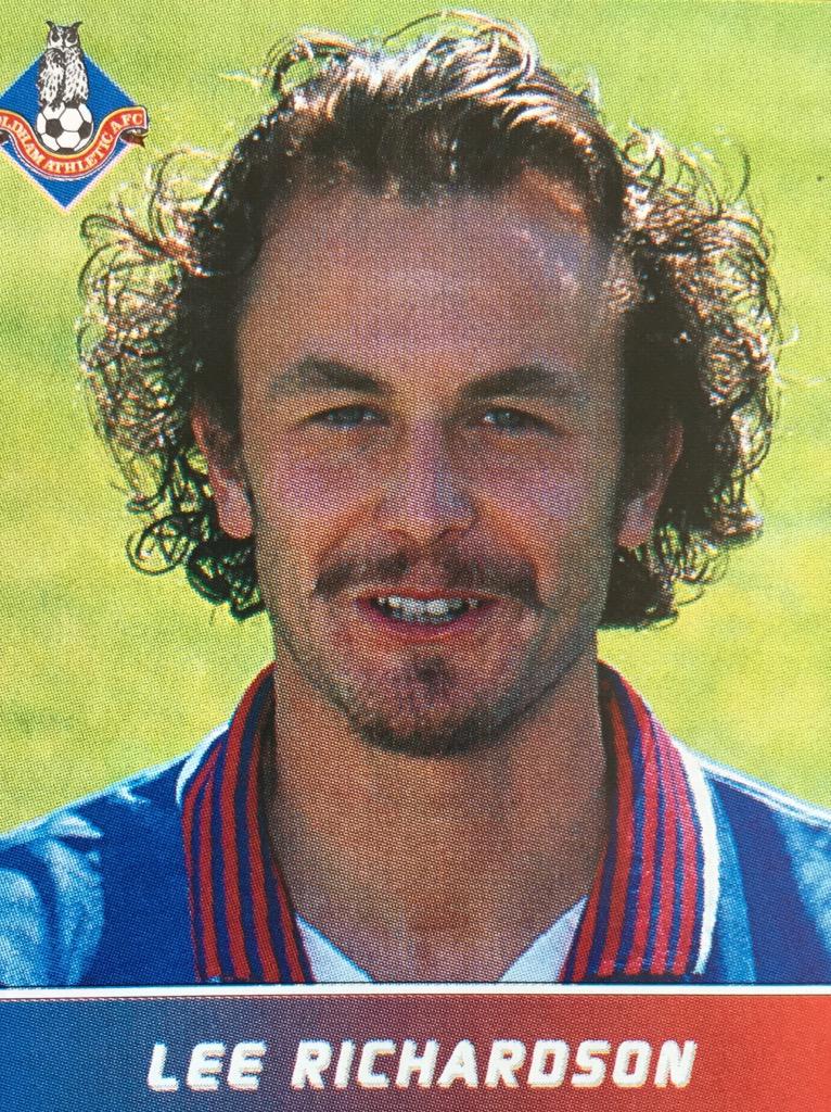 MartynBCFC's tweet photo. #BecameABoss Lee Richardson - Oldham Athletic - Midfielder 1994-97 Managed Chesterfield 2007-09 #oafc http://t.co/Bad8SuPmYM