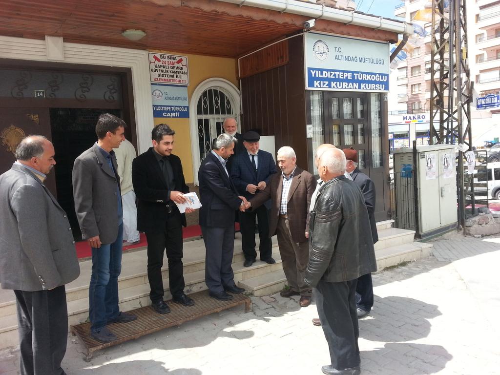 mrtkck06's tweet photo. Milletvekili adaymız sayın @Selimcerrah ile birlkte doğantepe esnfımızı ziyaret ettik @mstfsenn @hacimoz @akaltindag http://t.co/pdLuA5RZQf