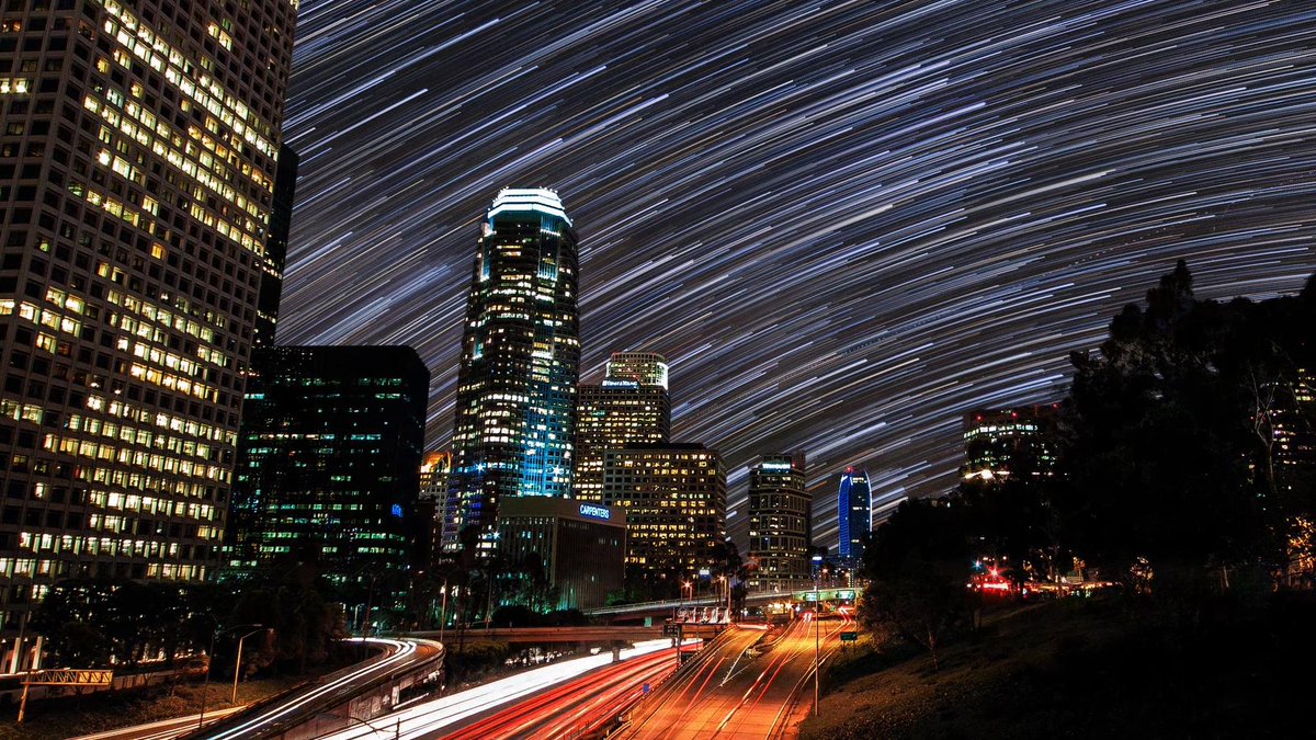 CBSNews's tweet photo. Short film imagines the galaxy over Los Angeles: http://t.co/AvZBKlbmXJ courtesy @GavinHeffernan, Harun Mehmedinovic http://t.co/1782b6NUzc