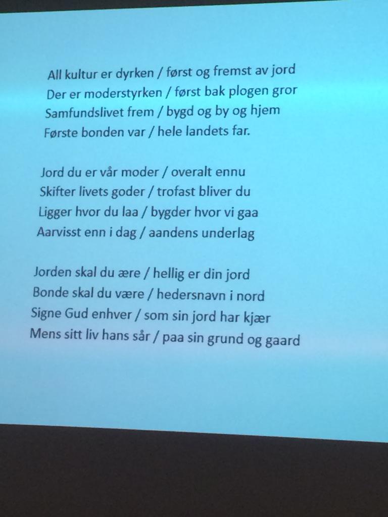 NilsRam's tweet photo. Seminar med Senterpartiets studieforbund åpnes med Bondesangen #mittparti #Senterpartiet http://t.co/zizcMItXt8