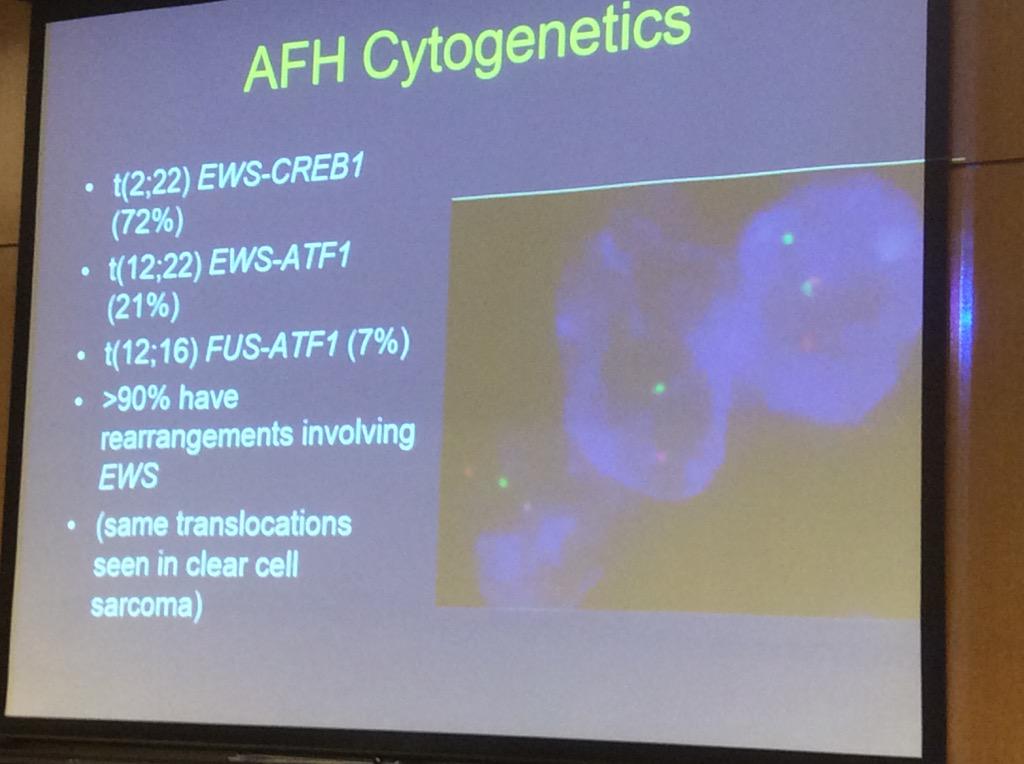 HassellLewis's tweet image. Angiomatoid FS ddx IHC and cytogenetics Dr. Billings #OSAP15