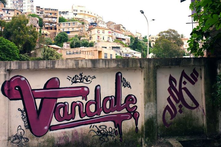 souamesfarah's tweet photo. #Algeria #StreetArt my fellow algerian artists are amazing Courtesy respectively #RedaEhccer #Serdas #Vato http://t.co/x4AkgrIsyM