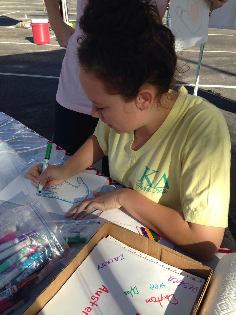 arkansasKD's tweet photo. Had so much fun working Razorfest this morning with @CSCNWA #arkansaskd http://t.co/oD6YHmJDbG
