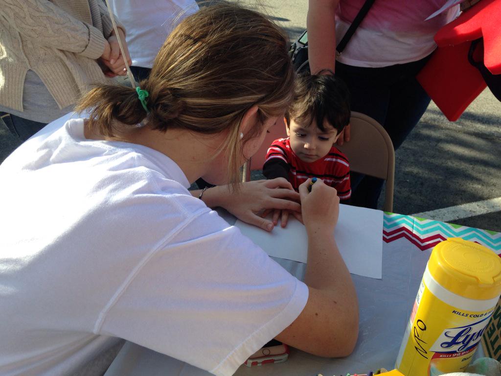 arkansasKD's tweet photo. Had so much fun working Razorfest this morning with @CSCNWA #arkansaskd http://t.co/oD6YHmJDbG