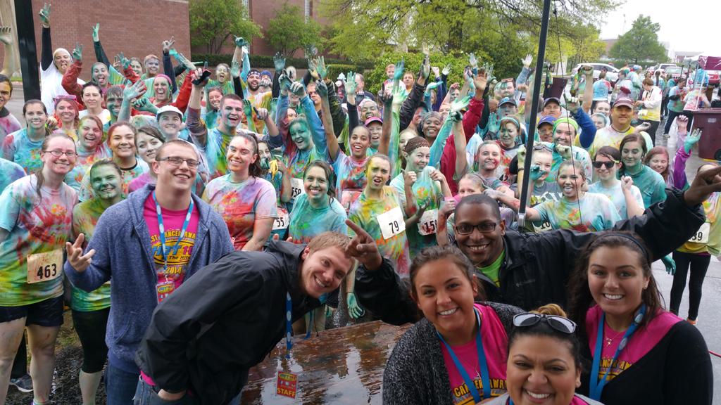 HOT1025Lex's tweet photo. And, the 2015 #EKU Color of Maroon 5K is in the books! #COM5K http://t.co/R5SfEBAaFS