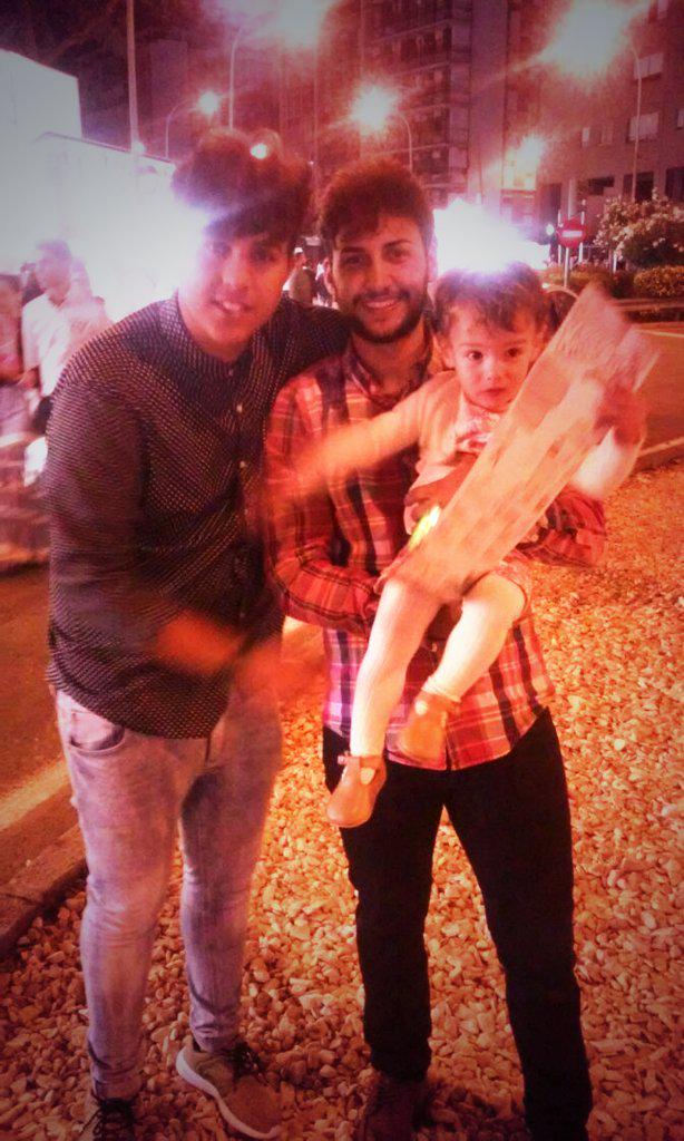 jonatanmatu's tweet photo. Feria Sevilla http://t.co/JoNE6QtYGL