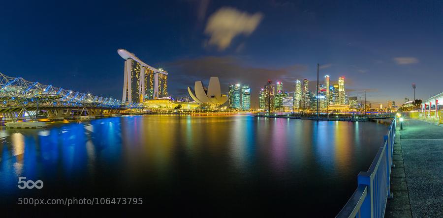 CoverGap's tweet image. The Pano Marina Bay #Sands ... - covergap.com/?p=132853 #DynamicBlending #HelixBridge #Lasers #MarinaBay #Mba