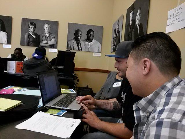 VPaulCB's tweet image. Fix 5 computers so far #fixittech