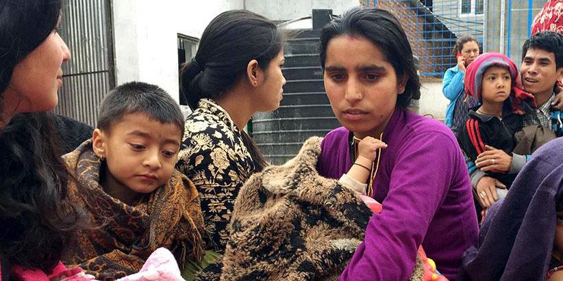 UNICEFUSA's tweet photo. #NepalEarthquake: UNICEF is on the ground keeping children safe. Help now - text "Nepal" to 864233 to donate $10 http://t.co/myl7uQG7xK