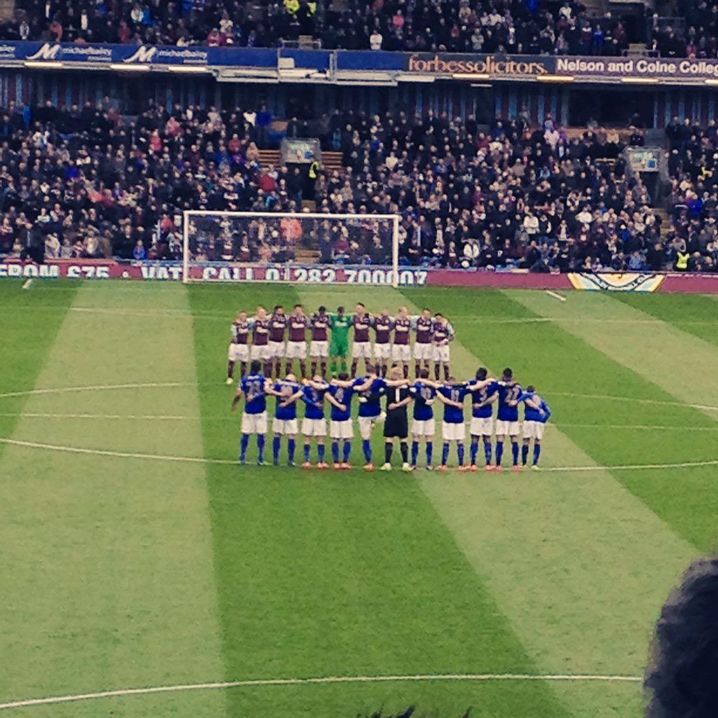 Becky__Henson's tweet photo. Great win! Well deserved 3 points for @OfficialFOXES ⚽️ http://t.co/dCmAB37Mxl