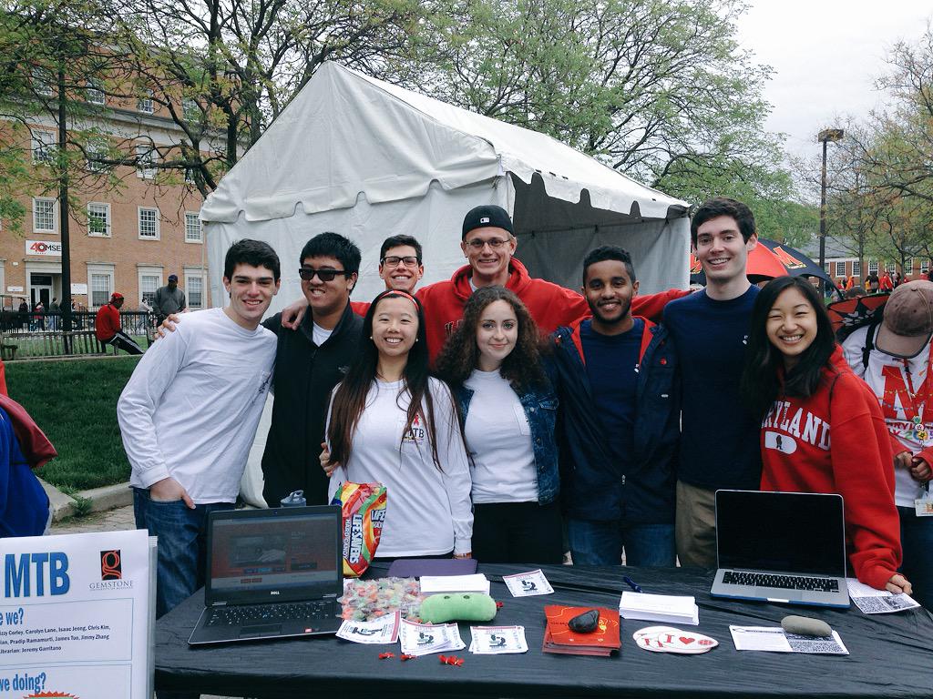 GemstoneProgram's tweet photo. Support @GemsMTB, @TeamMORALS, and NATURE with their @LaunchUMD campaigns at Hornbake Plaza! http://t.co/8M5QMV2p38