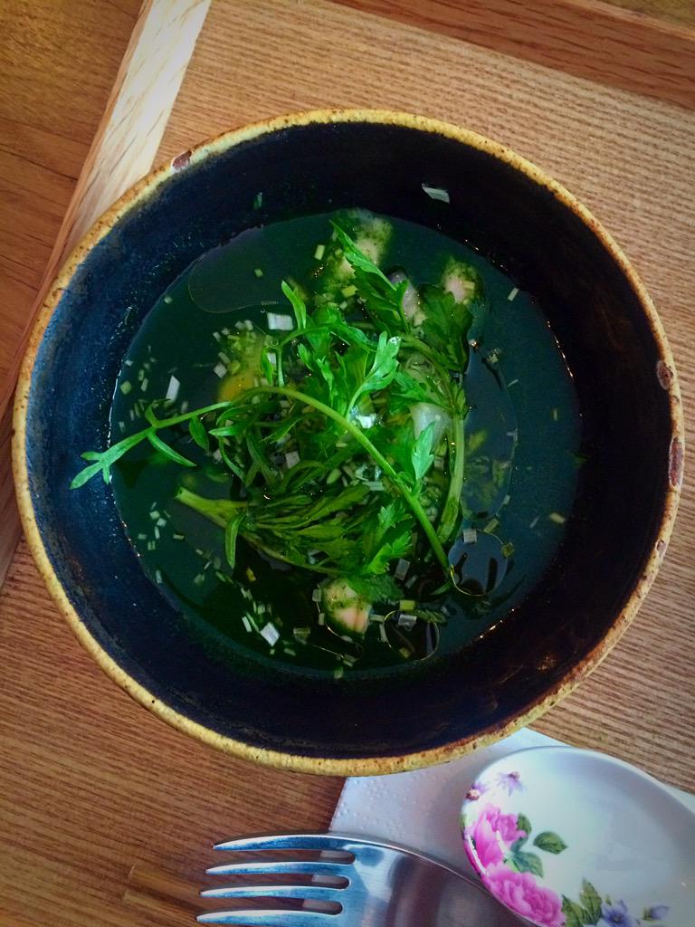 GraldineMartens's tweet image. Chez #Dersou, le #déjeuner est toujours coloré ! ☺️ #TakuSekine #Paris #food