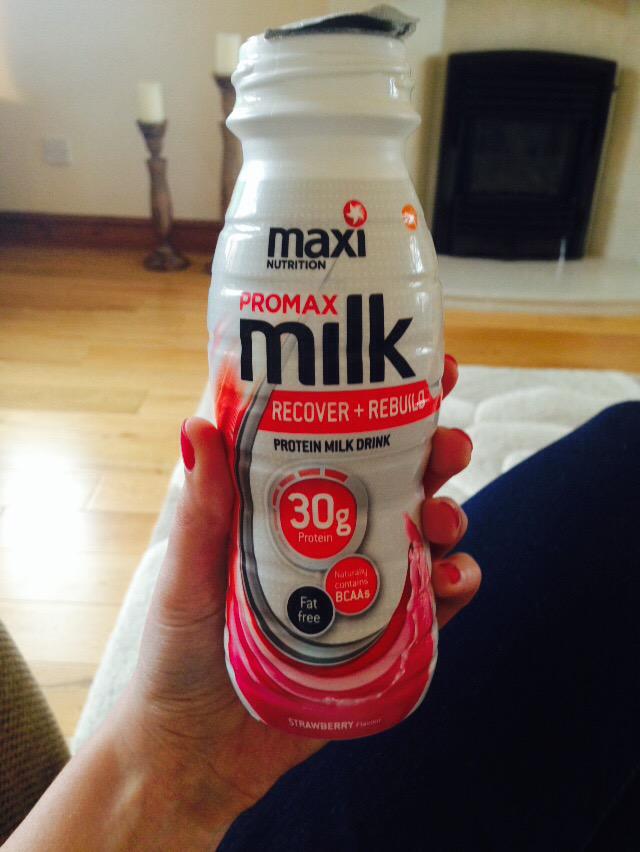 StaceyWaldron04's tweet photo. Attempting to repair the muscles before an afternoon with the girlies!! @orio891 @stephk2308 #cocktailtime http://t.co/bDrGUB04rQ