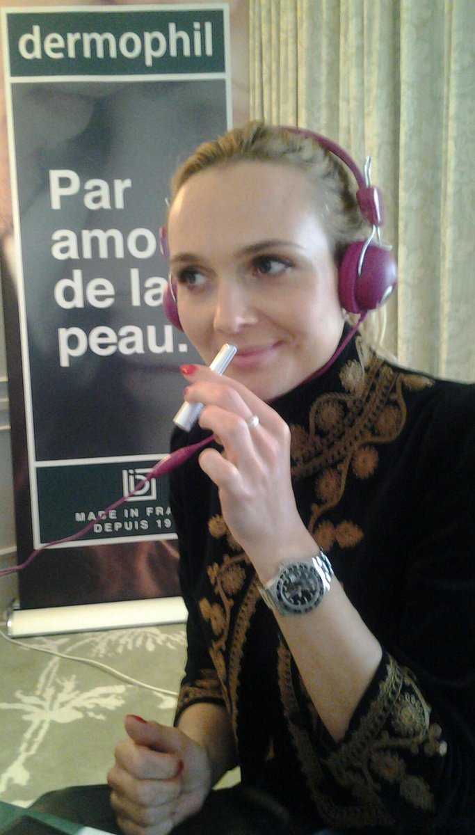 Atelier Ecoute-Sens-Devine avec @angeladonova <3 #EFP15 <a href="/easypara/">Easypara</a>