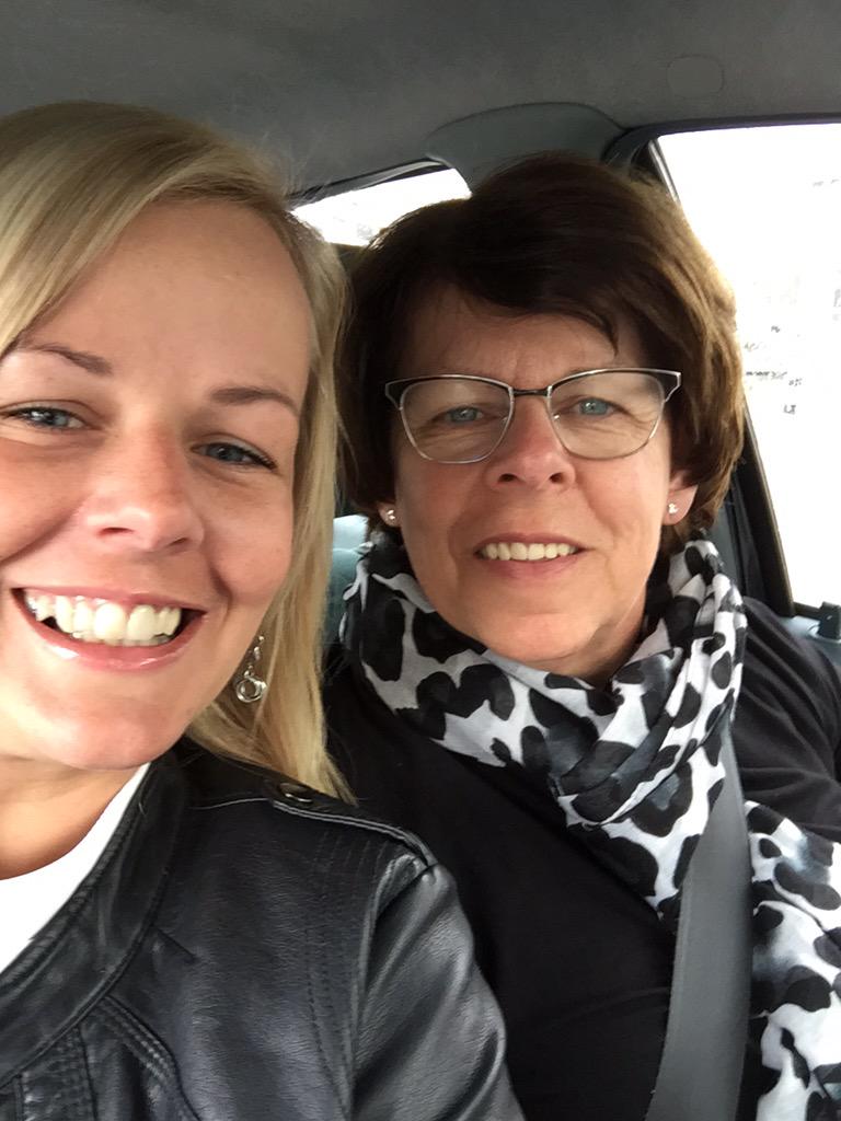 <a href="/juwelierromkes/">Quickjewels Juwelier</a> dat verdiend deze allerliefste moe wel toch