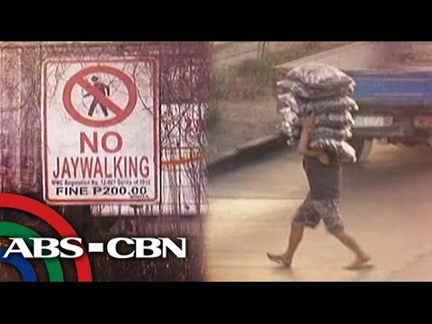 newsinvideos's tweet image. #Failon #Ngayon: No #Jaywalking

wp.me/p5wiVg-7ny