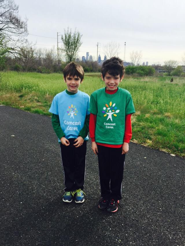 HeatherDSK's tweet photo. They're ready to make change happen! #CCDAY #bartrams garden http://t.co/PNvluZga2L