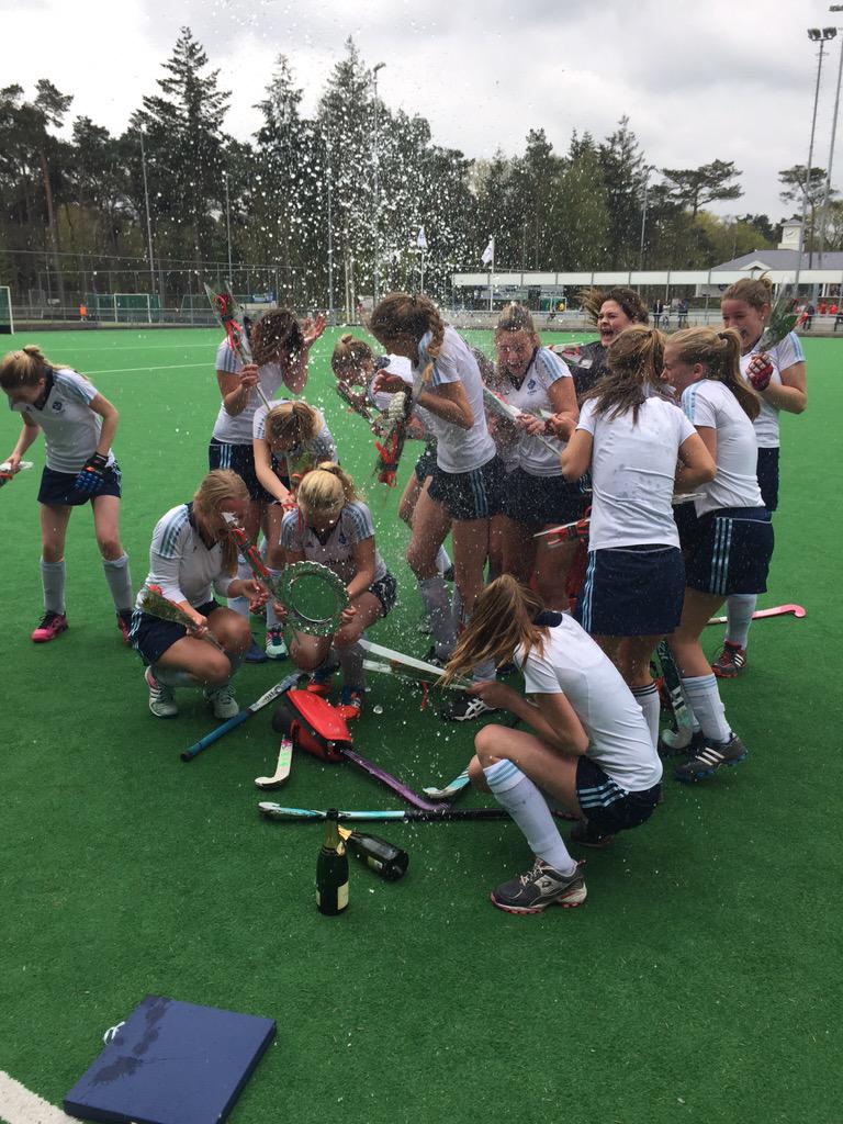 6-0 winst en dus ongeslagen kampioen 3de klasse! #hctilburg <a href="/HCTilburg/">HC Tilburg</a> #MB14 #vriendinnenteam