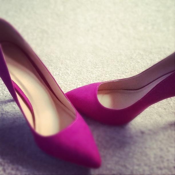 95Pippad's tweet photo. Love my shoes from shoe box from very. Gorgeous fuchsia colour! ❤ http://t.co/7fu6TpvTsw