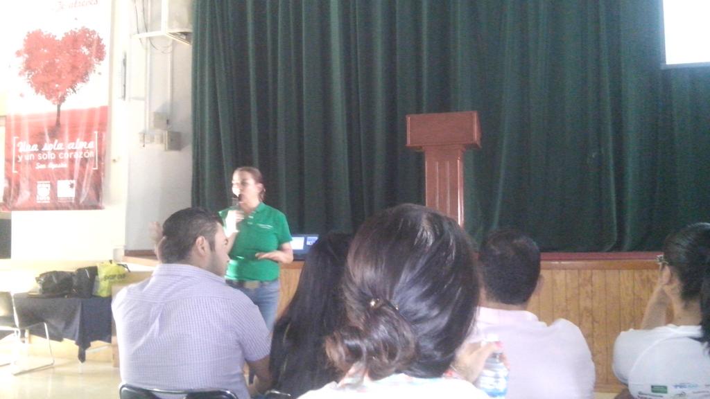 PREPAFRAYLUIS's tweet photo. Iniciando el curso de Protección Civil para el Colegio FLL @frayxavier @frayluisdeleonQ http://t.co/VVMmJJYVBb