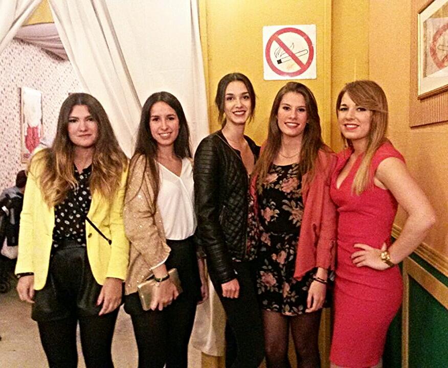 Ellas son guapas 😊