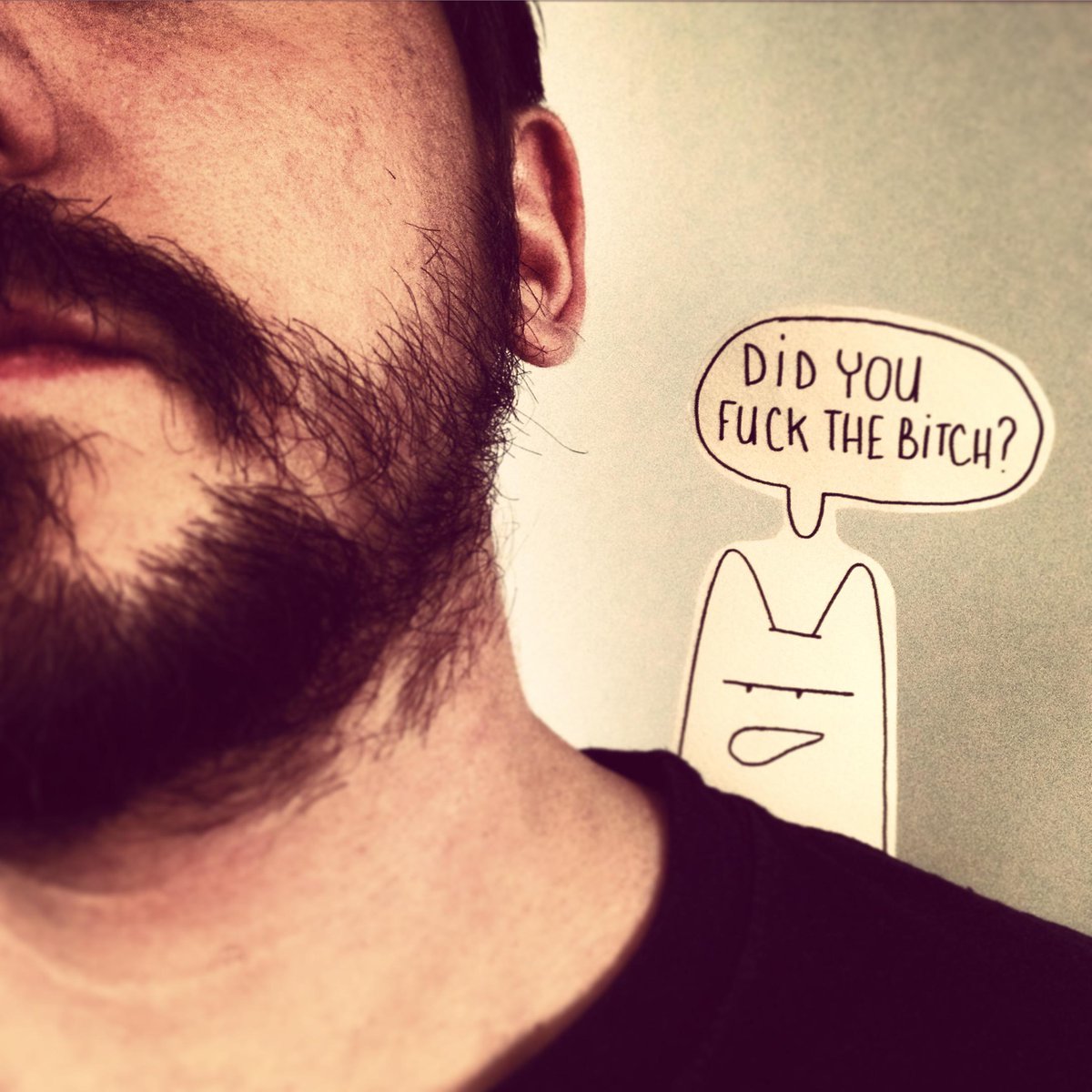 This #movie is fantastically #crazy. <a href="/TheVoicesMovie/">The Voices</a> <a href="/VancityReynolds/">Ryan Reynolds</a> thanks a bunch.
#meow #cat #Schizophrenia