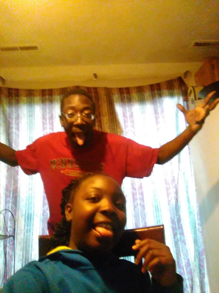 rushrell tweet picture