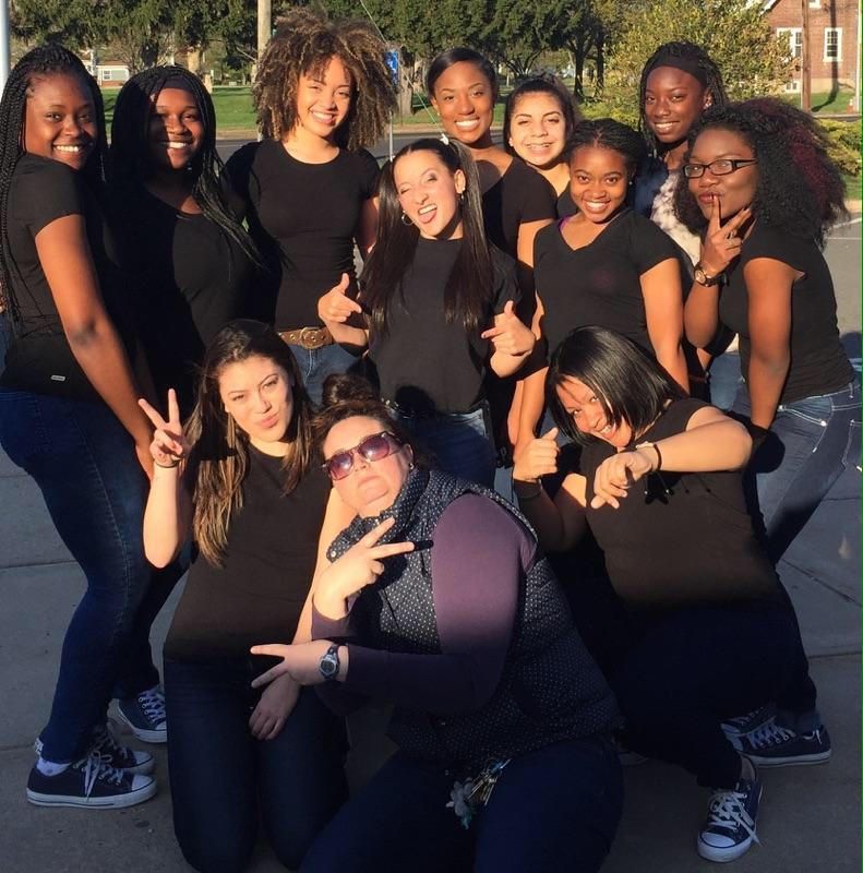 __rebecccar's tweet photo. I swear we have the coolest advisor around.💙💛 #NhsStepTeam 👏👏 @NHSNorthstars http://t.co/kUVuCRzxQ5