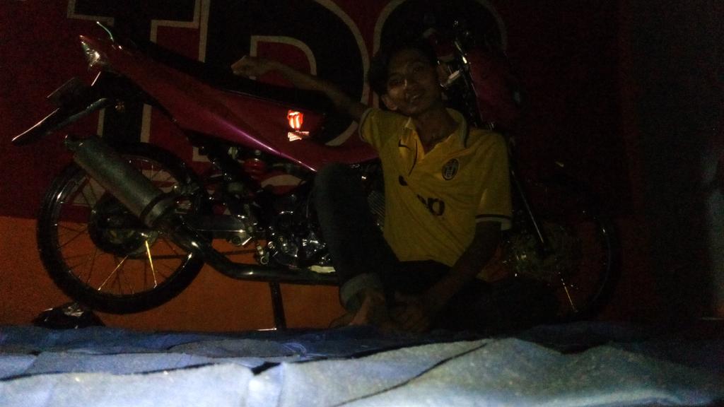 indrawan_deden's tweet photo. Kuda besiku ;) http://t.co/l64NlD64Lj
