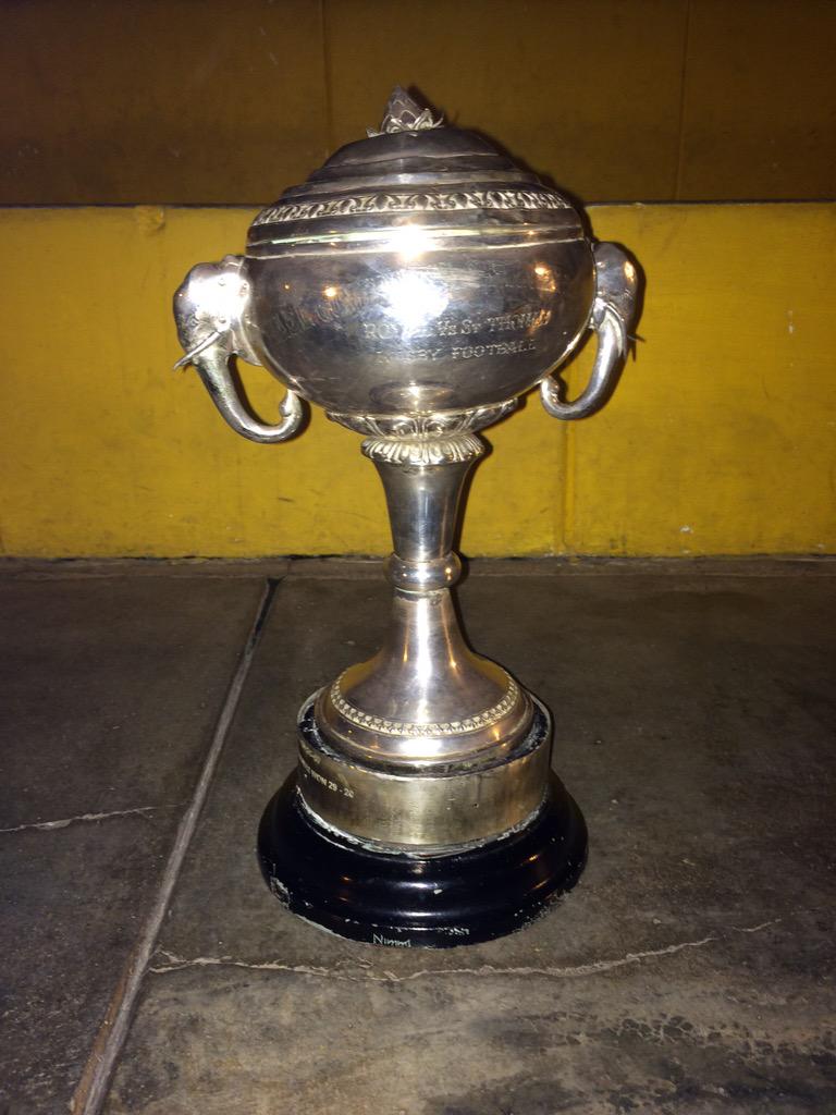 dlewke93's tweet photo. Congrats to the Royal 1xv for winning the Gunarathne trophy with a record margin proud to have won broken it twice http://t.co/V6VBm6trXv