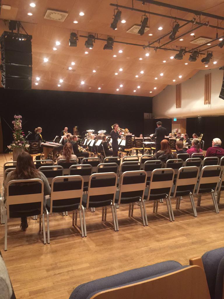 Mange flinke solister i dag med KBB. Kristine Uthaug er i form!! Lover bra til EM dette Kristine😃👏👏