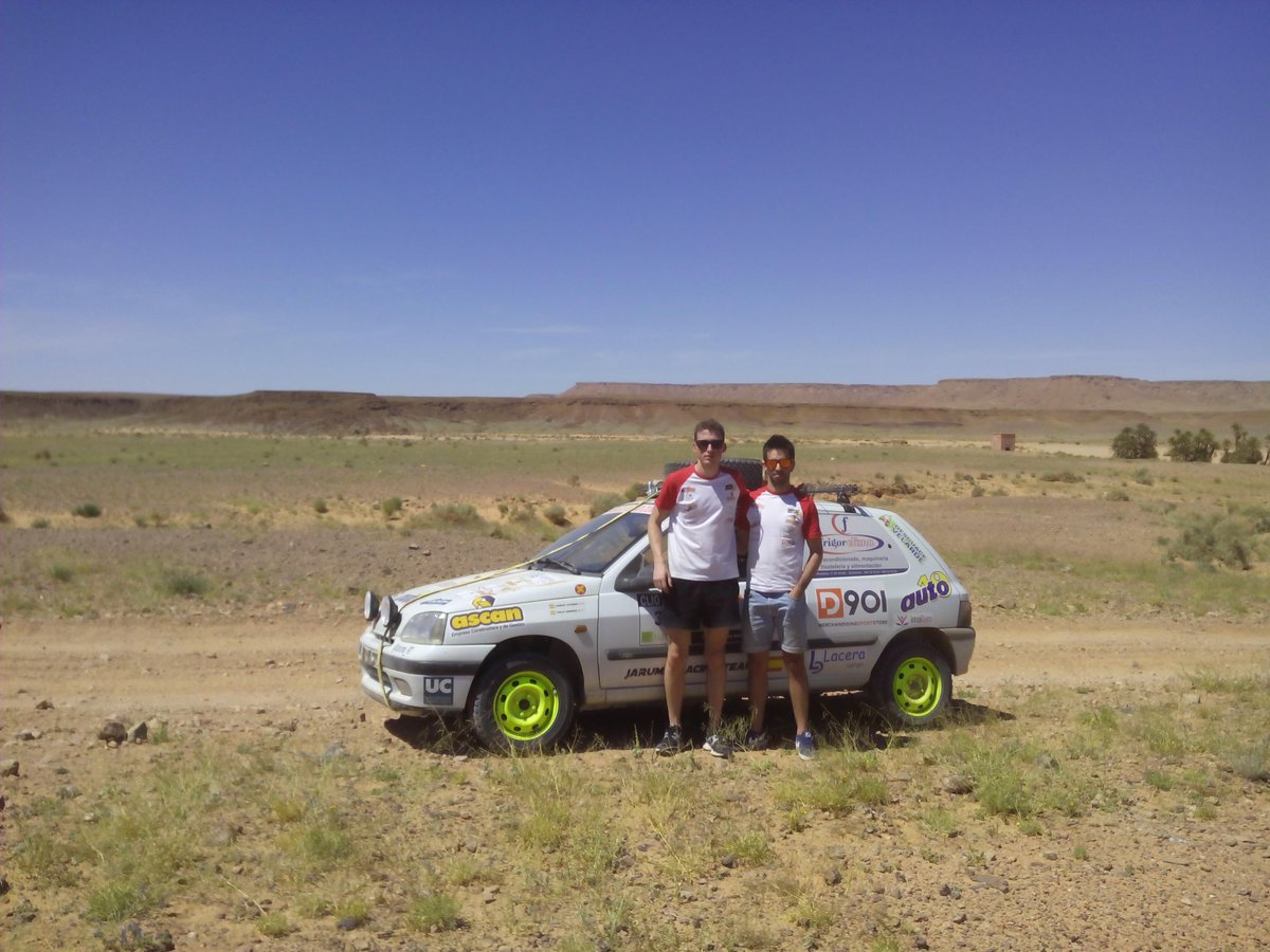 Jaruma_RT's tweet photo. ¡Fotos de la etapa 3 Erg-Chebbi - Merzouga! @ClioRaid https://t.co/6DeE0JH7jz #RT #raid http://t.co/j2RdOP0gfu