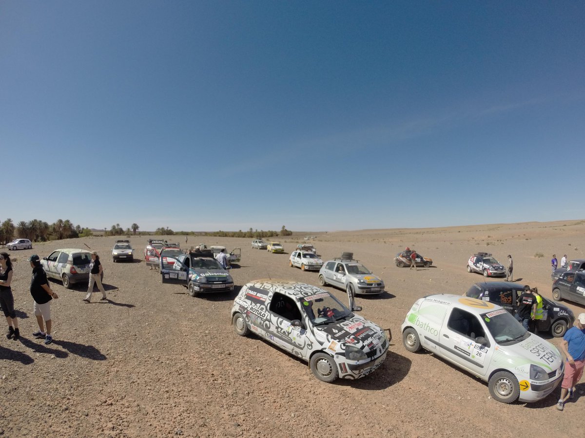 Jaruma_RT's tweet photo. ¡Fotos de la etapa 3 Erg-Chebbi - Merzouga! @ClioRaid https://t.co/6DeE0JH7jz #RT #raid http://t.co/j2RdOP0gfu