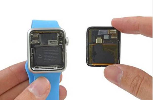 Independent's tweet photo. Company breaks open Apple Watch to discover what it says is 'planned obsolescence'. http://t.co/rPnBpTLxxK http://t.co/X9jvU4gNYK