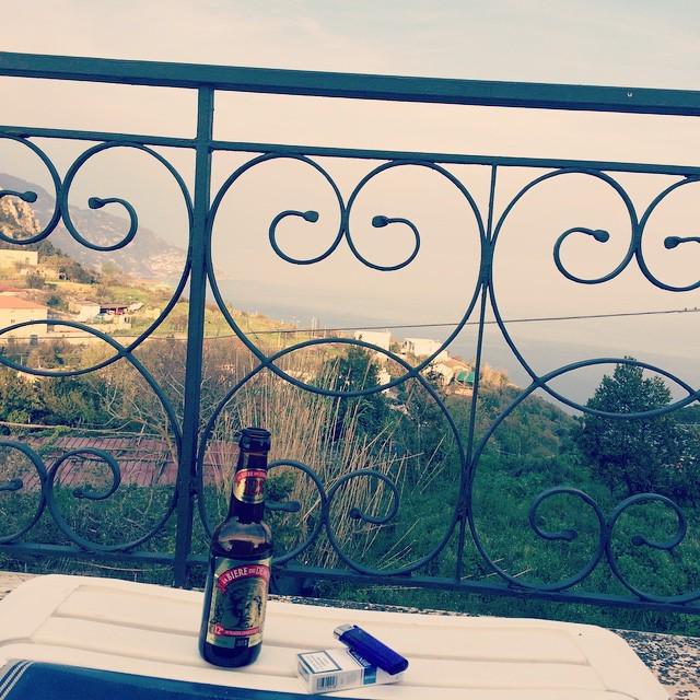 FeelingItaly's tweet photo. InstaPic by chiaralorello: My home. β€οΈ #ilritorno #peace #positano #amalficoast #dudemon #adoro http://t.co/K3zPnNj30N